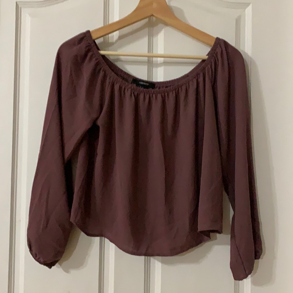 Off the shoulder long sleeve top